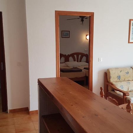 Apartamentos Vista Al Puerto Σαν Αντόνιο Εξωτερικό φωτογραφία