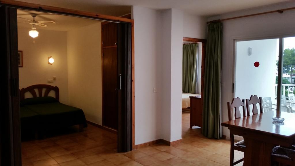 Apartamentos Vista Al Puerto Σαν Αντόνιο Εξωτερικό φωτογραφία